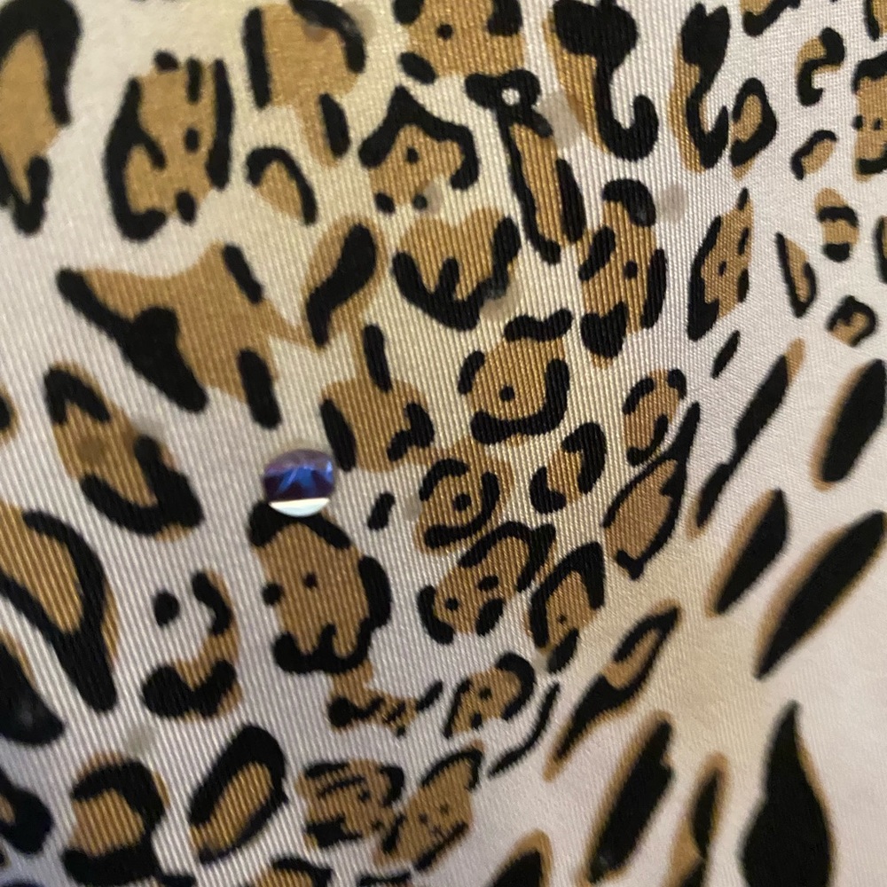 Excellent Condition -Leo - Picture 2 of 4